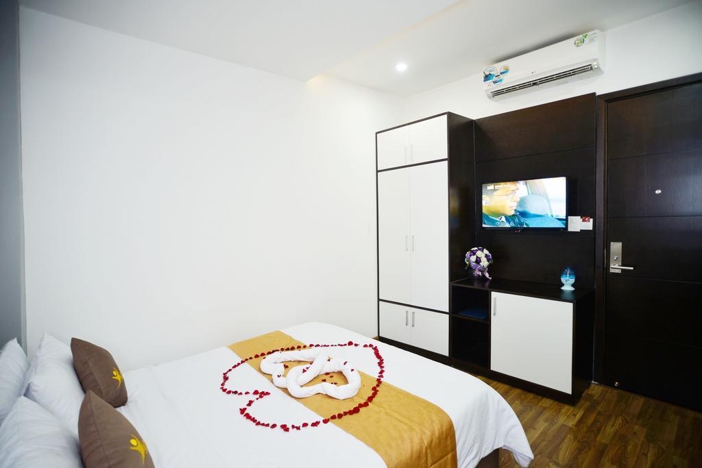 Nice De Paris Hotel Da Nang Bagian luar foto