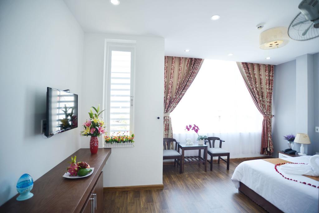 Nice De Paris Hotel Da Nang Bagian luar foto
