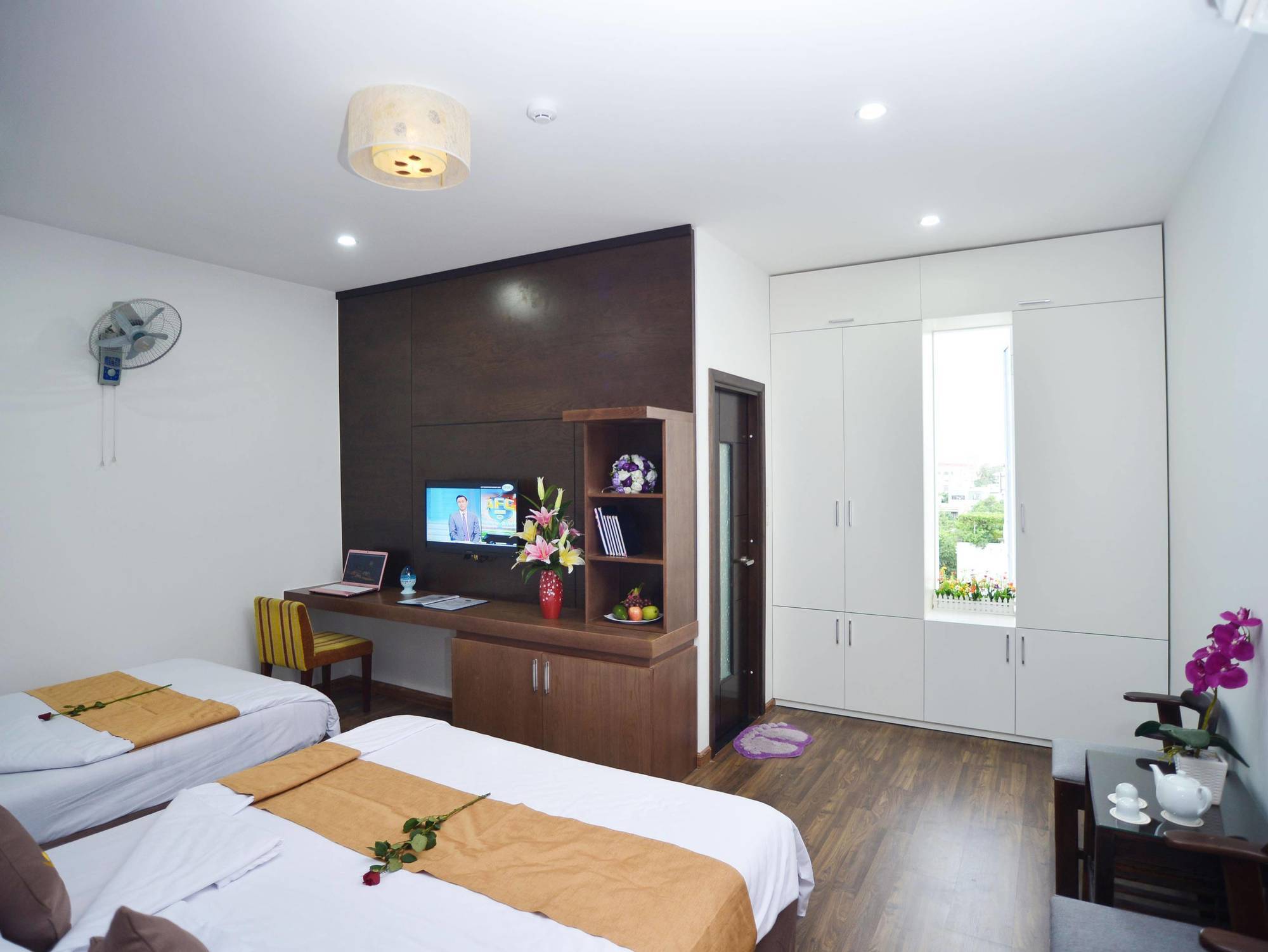 Nice De Paris Hotel Da Nang Bagian luar foto