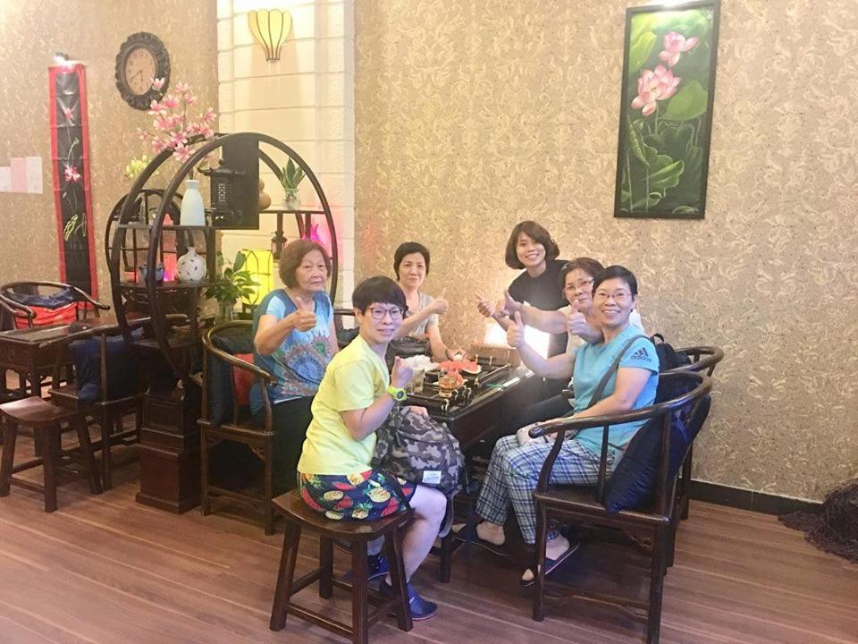 Nice De Paris Hotel Da Nang Bagian luar foto