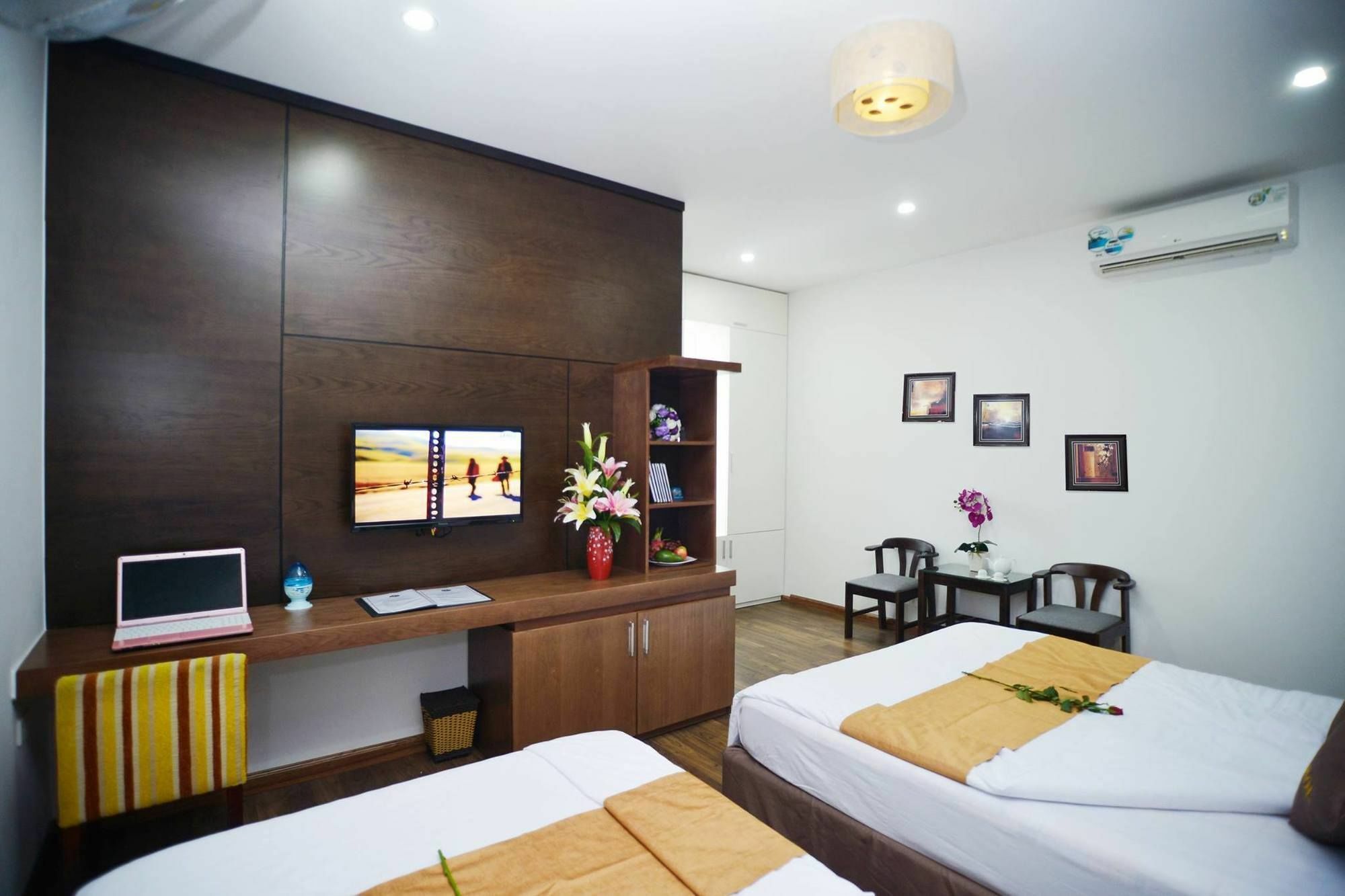 Nice De Paris Hotel Da Nang Bagian luar foto